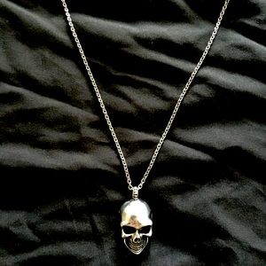Skull necklace